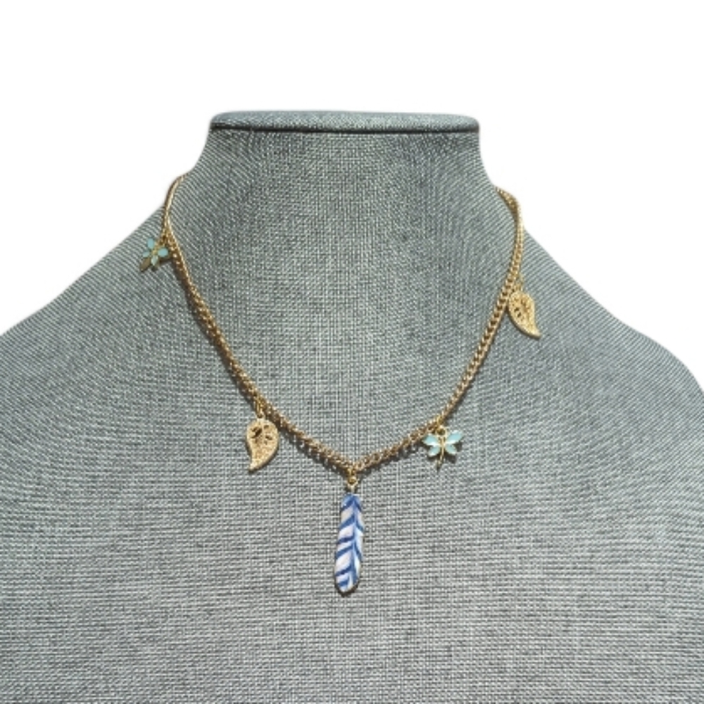 6/$15 ✨ One-of-a-Kind Upcycled feather Charm Necklace ✨